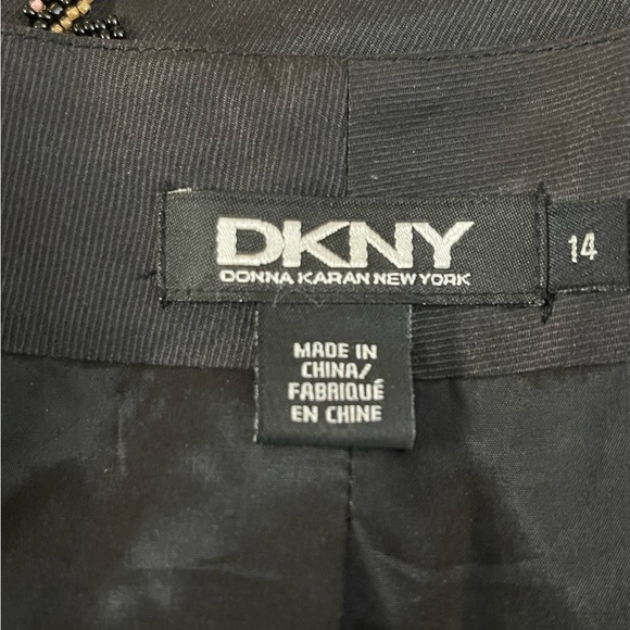 Donn Karan/DKNY beaded rayon & elastin jacket Size 14 - Picture 10 of 13